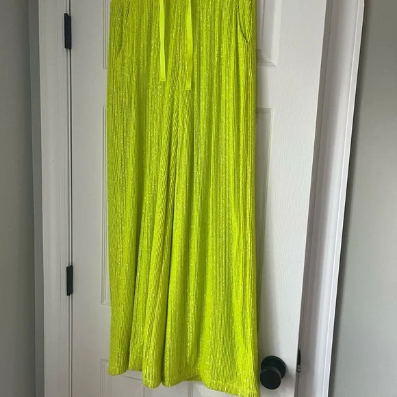 Avec les filles Anthropologie wide leg sequin pants - Picture 2 of 8